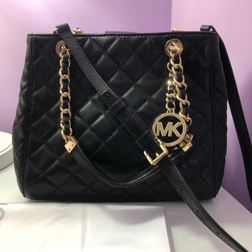 Michael Kors Quilted Susannah Lambskin Bag Black